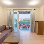 Melina Luxury Suites, Seaside Nests In Kourouta