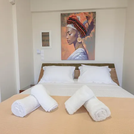 Melina Luxury Suites, Seaside Nests In Kourouta