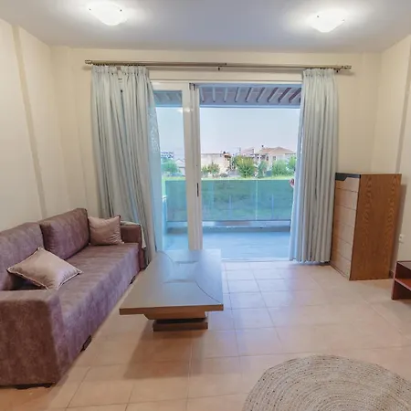 דירה Melina Luxury Suites, Seaside Nests In קורוטה