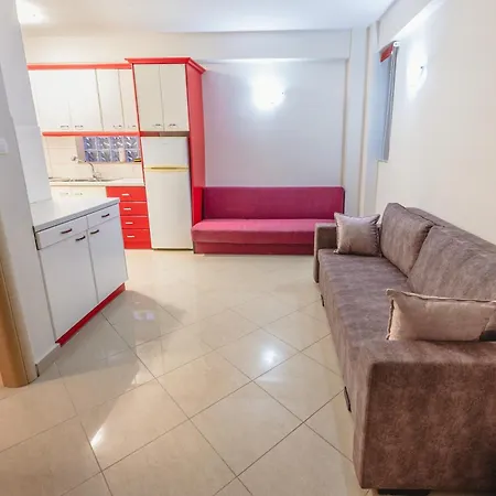 Melina Luxury Suites, Seaside Nests In דירה קורוטה