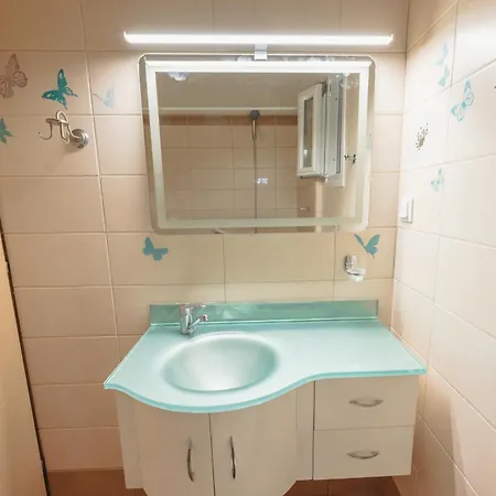 דירה Melina Luxury Suites, Seaside Nests In קורוטה