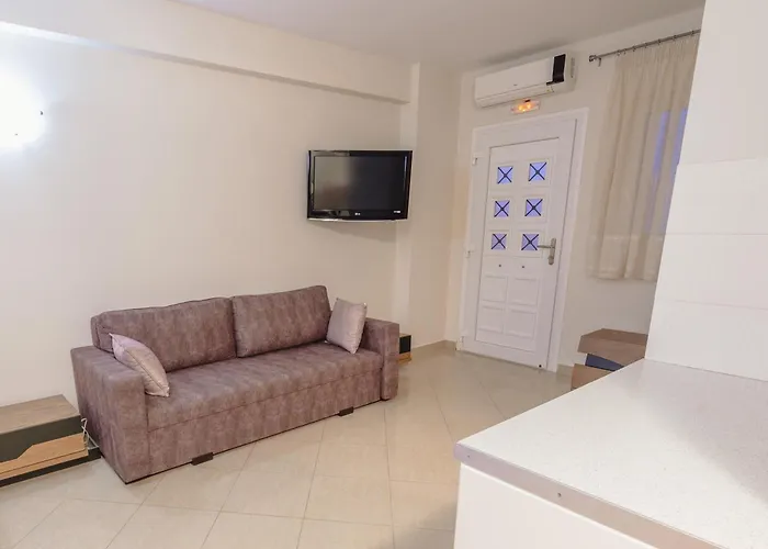 Melina Luxury Suites, Seaside Nests In Appartement *